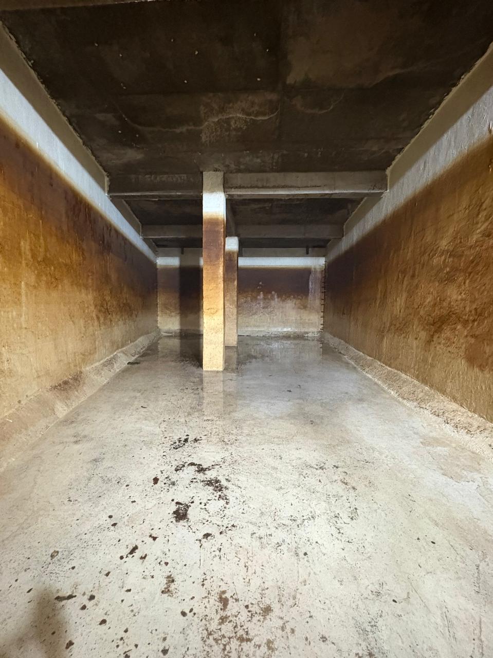 Commercial Water Tank Deep Cleaning Service in Thane & Mumbai Large residential water tank cleaning completed in Dombivli showing sludge removal and hygienic finish